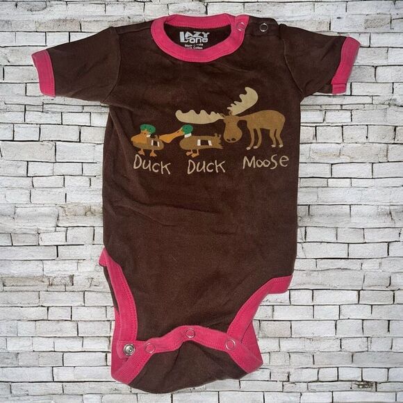 Baby Girl clothing size 12 Months – bundle clothing and SAVE HUGE - Picture 1 of 1